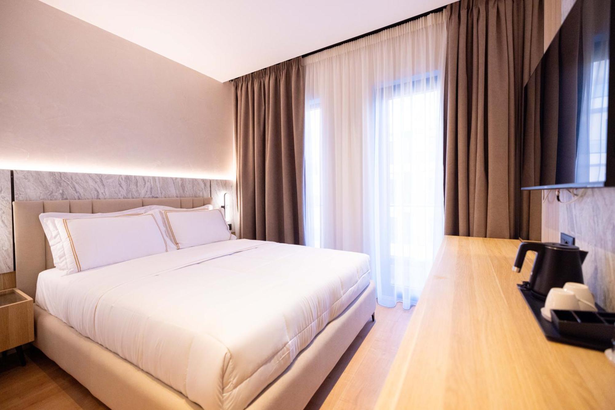 Tris3 Hotel Radhime Luaran gambar