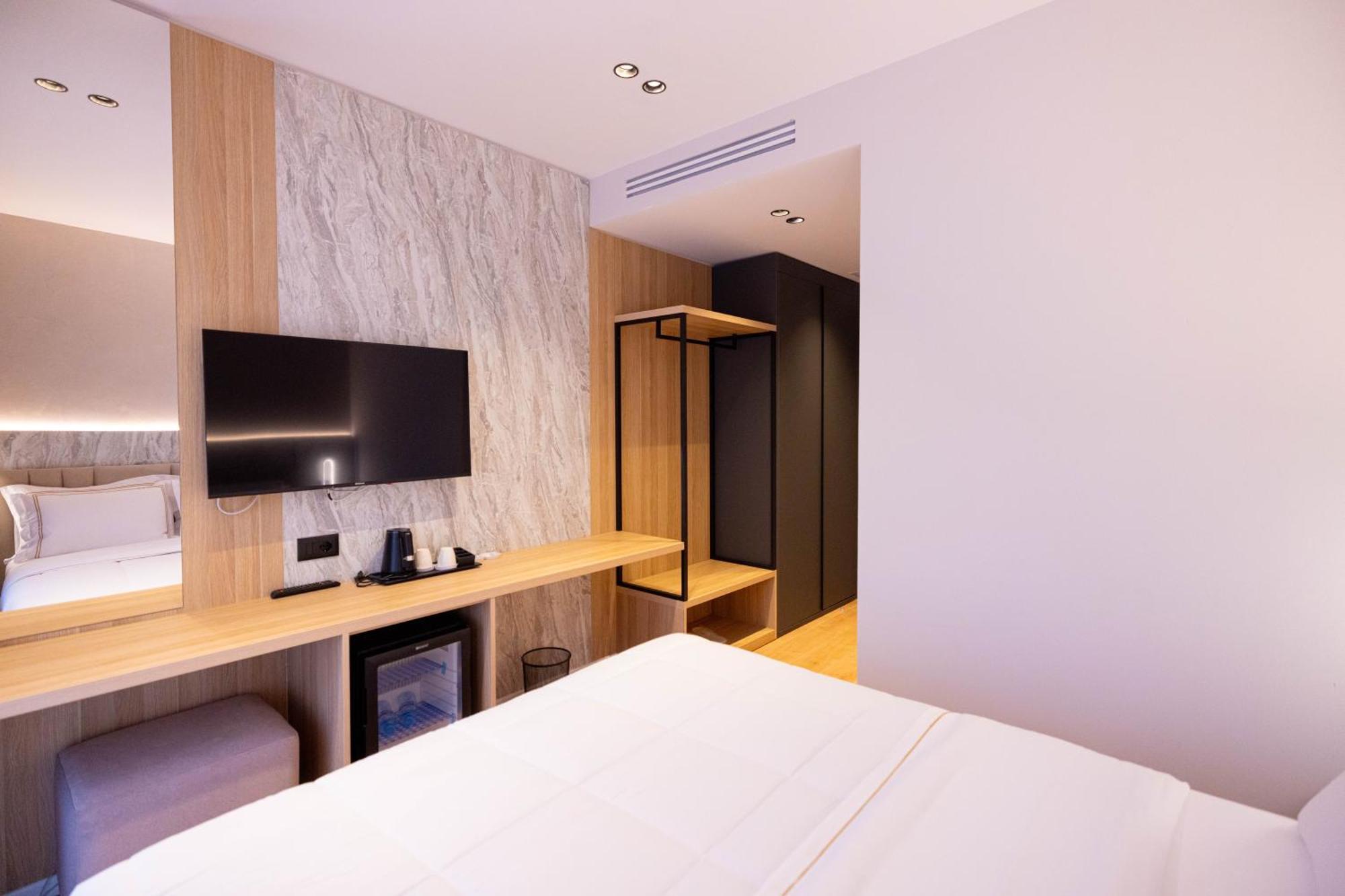 Tris3 Hotel Radhime Luaran gambar